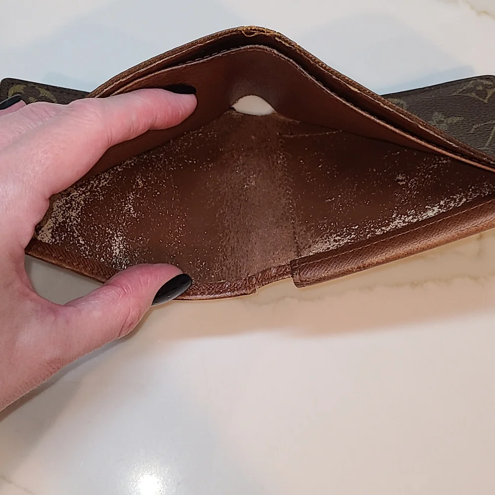 Louis Vuitton Brown and Gold Monogram Wallet Bifold With Coin Purse